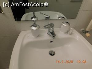 [P16] La chiuvetă sunt şi c&acirc;teva consumabile » foto by irinad
 - 
<span class="allrVoted glyphicon glyphicon-heart hidden" id="av1166887"></span>
<a class="m-l-10 hidden" id="sv1166887" onclick="voting_Foto_DelVot(,1166887,26342)" role="button">șterge vot <span class="glyphicon glyphicon-remove"></span></a>
<a id="v91166887" class=" c-red"  onclick="voting_Foto_SetVot(1166887)" role="button"><span class="glyphicon glyphicon-heart-empty"></span> <b>LIKE</b> = Votează poza</a> <img class="hidden"  id="f1166887W9" src="/imagini/loader.gif" border="0" /><span class="AjErrMes hidden" id="e1166887ErM"></span>