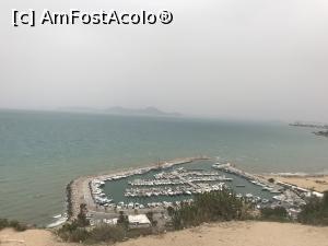 [P08] Sidi Bou Saïd – frumosul orăşel alb – albastru din Tunisia - portul de iahturi şi, în dreapta, plaja » foto by nicole33
 - 
<span class="allrVoted glyphicon glyphicon-heart hidden" id="av1173886"></span>
<a class="m-l-10 hidden" id="sv1173886" onclick="voting_Foto_DelVot(,1173886,26417)" role="button">șterge vot <span class="glyphicon glyphicon-remove"></span></a>
<a id="v91173886" class=" c-red"  onclick="voting_Foto_SetVot(1173886)" role="button"><span class="glyphicon glyphicon-heart-empty"></span> <b>LIKE</b> = Votează poza</a> <img class="hidden"  id="f1173886W9" src="/imagini/loader.gif" border="0" /><span class="AjErrMes hidden" id="e1173886ErM"></span>