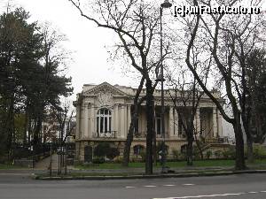 [P15] Casa Nicolae Titulescu - Bdul Kiseleff » foto by tata123 🔱
 - 
<span class="allrVoted glyphicon glyphicon-heart hidden" id="av578305"></span>
<a class="m-l-10 hidden" id="sv578305" onclick="voting_Foto_DelVot(,578305,26422)" role="button">șterge vot <span class="glyphicon glyphicon-remove"></span></a>
<a id="v9578305" class=" c-red"  onclick="voting_Foto_SetVot(578305)" role="button"><span class="glyphicon glyphicon-heart-empty"></span> <b>LIKE</b> = Votează poza</a> <img class="hidden"  id="f578305W9" src="/imagini/loader.gif" border="0" /><span class="AjErrMes hidden" id="e578305ErM"></span>