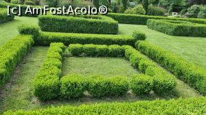 [P31] I Giardini di Zoe » foto by robert
 - 
<span class="allrVoted glyphicon glyphicon-heart hidden" id="av1239795"></span>
<a class="m-l-10 hidden" id="sv1239795" onclick="voting_Foto_DelVot(,1239795,26461)" role="button">șterge vot <span class="glyphicon glyphicon-remove"></span></a>
<a id="v91239795" class=" c-red"  onclick="voting_Foto_SetVot(1239795)" role="button"><span class="glyphicon glyphicon-heart-empty"></span> <b>LIKE</b> = Votează poza</a> <img class="hidden"  id="f1239795W9" src="/imagini/loader.gif" border="0" /><span class="AjErrMes hidden" id="e1239795ErM"></span>