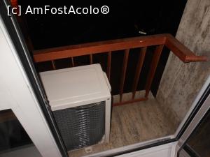 [P28] Ibis Style Hotel Dunărea - Galați. Balconul camerei. » foto by iulianic
 - 
<span class="allrVoted glyphicon glyphicon-heart hidden" id="av1188682"></span>
<a class="m-l-10 hidden" id="sv1188682" onclick="voting_Foto_DelVot(,1188682,26561)" role="button">șterge vot <span class="glyphicon glyphicon-remove"></span></a>
<a id="v91188682" class=" c-red"  onclick="voting_Foto_SetVot(1188682)" role="button"><span class="glyphicon glyphicon-heart-empty"></span> <b>LIKE</b> = Votează poza</a> <img class="hidden"  id="f1188682W9" src="/imagini/loader.gif" border="0" /><span class="AjErrMes hidden" id="e1188682ErM"></span>