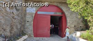 [P06] intrare Alistrati cave » foto by @urioasa
 - 
<span class="allrVoted glyphicon glyphicon-heart hidden" id="av1314626"></span>
<a class="m-l-10 hidden" id="sv1314626" onclick="voting_Foto_DelVot(,1314626,26607)" role="button">șterge vot <span class="glyphicon glyphicon-remove"></span></a>
<a id="v91314626" class=" c-red"  onclick="voting_Foto_SetVot(1314626)" role="button"><span class="glyphicon glyphicon-heart-empty"></span> <b>LIKE</b> = Votează poza</a> <img class="hidden"  id="f1314626W9" src="/imagini/loader.gif" border="0" /><span class="AjErrMes hidden" id="e1314626ErM"></span>