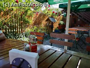 [P04] O privire de la masa noastră » foto by crismis
 - 
<span class="allrVoted glyphicon glyphicon-heart hidden" id="av1199031"></span>
<a class="m-l-10 hidden" id="sv1199031" onclick="voting_Foto_DelVot(,1199031,26631)" role="button">șterge vot <span class="glyphicon glyphicon-remove"></span></a>
<a id="v91199031" class=" c-red"  onclick="voting_Foto_SetVot(1199031)" role="button"><span class="glyphicon glyphicon-heart-empty"></span> <b>LIKE</b> = Votează poza</a> <img class="hidden"  id="f1199031W9" src="/imagini/loader.gif" border="0" /><span class="AjErrMes hidden" id="e1199031ErM"></span>