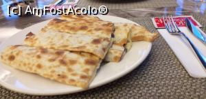[P42] Pide cu brânză şi ciuperci » foto by irinad
 - 
<span class="allrVoted glyphicon glyphicon-heart hidden" id="av1207602"></span>
<a class="m-l-10 hidden" id="sv1207602" onclick="voting_Foto_DelVot(,1207602,26677)" role="button">șterge vot <span class="glyphicon glyphicon-remove"></span></a>
<a id="v91207602" class=" c-red"  onclick="voting_Foto_SetVot(1207602)" role="button"><span class="glyphicon glyphicon-heart-empty"></span> <b>LIKE</b> = Votează poza</a> <img class="hidden"  id="f1207602W9" src="/imagini/loader.gif" border="0" /><span class="AjErrMes hidden" id="e1207602ErM"></span>