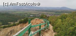 [P34] Înapoi spre parcare pe poteca protejată de balustradele de lemn. » foto by Aurici
 - 
<span class="allrVoted glyphicon glyphicon-heart hidden" id="av1213100"></span>
<a class="m-l-10 hidden" id="sv1213100" onclick="voting_Foto_DelVot(,1213100,26710)" role="button">șterge vot <span class="glyphicon glyphicon-remove"></span></a>
<a id="v91213100" class=" c-red"  onclick="voting_Foto_SetVot(1213100)" role="button"><span class="glyphicon glyphicon-heart-empty"></span> <b>LIKE</b> = Votează poza</a> <img class="hidden"  id="f1213100W9" src="/imagini/loader.gif" border="0" /><span class="AjErrMes hidden" id="e1213100ErM"></span>