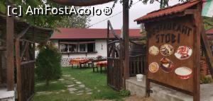 [P43] Intrare Restaurantul Stobi. » foto by Aurici
 - 
<span class="allrVoted glyphicon glyphicon-heart hidden" id="av1213109"></span>
<a class="m-l-10 hidden" id="sv1213109" onclick="voting_Foto_DelVot(,1213109,26710)" role="button">șterge vot <span class="glyphicon glyphicon-remove"></span></a>
<a id="v91213109" class=" c-red"  onclick="voting_Foto_SetVot(1213109)" role="button"><span class="glyphicon glyphicon-heart-empty"></span> <b>LIKE</b> = Votează poza</a> <img class="hidden"  id="f1213109W9" src="/imagini/loader.gif" border="0" /><span class="AjErrMes hidden" id="e1213109ErM"></span>