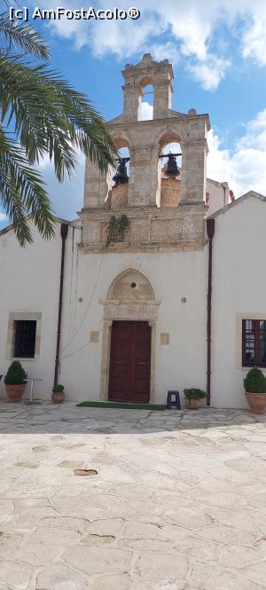 [P26] Mănăstirea Paliani - biserica » foto by Carmen Ion
 - 
<span class="allrVoted glyphicon glyphicon-heart hidden" id="av1357064"></span>
<a class="m-l-10 hidden" id="sv1357064" onclick="voting_Foto_DelVot(,1357064,26715)" role="button">șterge vot <span class="glyphicon glyphicon-remove"></span></a>
<a id="v91357064" class=" c-red"  onclick="voting_Foto_SetVot(1357064)" role="button"><span class="glyphicon glyphicon-heart-empty"></span> <b>LIKE</b> = Votează poza</a> <img class="hidden"  id="f1357064W9" src="/imagini/loader.gif" border="0" /><span class="AjErrMes hidden" id="e1357064ErM"></span>