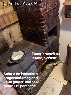 [P06] Singura sursa de caldura unde se putea gati » foto by Crisan_diana
 - 
<span class="allrVoted glyphicon glyphicon-heart hidden" id="av1216420"></span>
<a class="m-l-10 hidden" id="sv1216420" onclick="voting_Foto_DelVot(,1216420,26735)" role="button">șterge vot <span class="glyphicon glyphicon-remove"></span></a>
<a id="v91216420" class=" c-red"  onclick="voting_Foto_SetVot(1216420)" role="button"><span class="glyphicon glyphicon-heart-empty"></span> <b>LIKE</b> = Votează poza</a> <img class="hidden"  id="f1216420W9" src="/imagini/loader.gif" border="0" /><span class="AjErrMes hidden" id="e1216420ErM"></span>