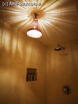 [P08] Dușul imens » foto by cata2106
 - 
<span class="allrVoted glyphicon glyphicon-heart hidden" id="av1225402"></span>
<a class="m-l-10 hidden" id="sv1225402" onclick="voting_Foto_DelVot(,1225402,26809)" role="button">șterge vot <span class="glyphicon glyphicon-remove"></span></a>
<a id="v91225402" class=" c-red"  onclick="voting_Foto_SetVot(1225402)" role="button"><span class="glyphicon glyphicon-heart-empty"></span> <b>LIKE</b> = Votează poza</a> <img class="hidden"  id="f1225402W9" src="/imagini/loader.gif" border="0" /><span class="AjErrMes hidden" id="e1225402ErM"></span>