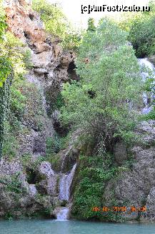 [P04] Cascada in partea stanga.  » foto by fregata
 - 
<span class="allrVoted glyphicon glyphicon-heart hidden" id="av415832"></span>
<a class="m-l-10 hidden" id="sv415832" onclick="voting_Foto_DelVot(,415832,26861)" role="button">șterge vot <span class="glyphicon glyphicon-remove"></span></a>
<a id="v9415832" class=" c-red"  onclick="voting_Foto_SetVot(415832)" role="button"><span class="glyphicon glyphicon-heart-empty"></span> <b>LIKE</b> = Votează poza</a> <img class="hidden"  id="f415832W9" src="/imagini/loader.gif" border="0" /><span class="AjErrMes hidden" id="e415832ErM"></span>