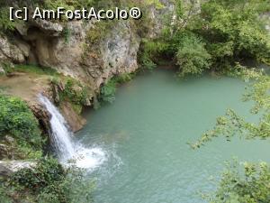 [P19] Cascada cea mică de la Kaya Bunar văzută de sus » foto by irinad
 - 
<span class="allrVoted glyphicon glyphicon-heart hidden" id="av811154"></span>
<a class="m-l-10 hidden" id="sv811154" onclick="voting_Foto_DelVot(,811154,26861)" role="button">șterge vot <span class="glyphicon glyphicon-remove"></span></a>
<a id="v9811154" class=" c-red"  onclick="voting_Foto_SetVot(811154)" role="button"><span class="glyphicon glyphicon-heart-empty"></span> <b>LIKE</b> = Votează poza</a> <img class="hidden"  id="f811154W9" src="/imagini/loader.gif" border="0" /><span class="AjErrMes hidden" id="e811154ErM"></span>