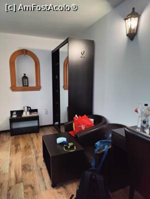 [P04] Hanul Fullton; camera » foto by crismis
 - 
<span class="allrVoted glyphicon glyphicon-heart hidden" id="av1395422"></span>
<a class="m-l-10 hidden" id="sv1395422" onclick="voting_Foto_DelVot(,1395422,26865)" role="button">șterge vot <span class="glyphicon glyphicon-remove"></span></a>
<a id="v91395422" class=" c-red"  onclick="voting_Foto_SetVot(1395422)" role="button"><span class="glyphicon glyphicon-heart-empty"></span> <b>LIKE</b> = Votează poza</a> <img class="hidden"  id="f1395422W9" src="/imagini/loader.gif" border="0" /><span class="AjErrMes hidden" id="e1395422ErM"></span>