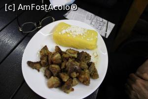 [P08] Medgidia, Bistroul „Bucătăria lui Dan”, Pomana porcului cu cârnați, mămăliguță și brânză » foto by mprofeanu
 - 
<span class="allrVoted glyphicon glyphicon-heart hidden" id="av1238552"></span>
<a class="m-l-10 hidden" id="sv1238552" onclick="voting_Foto_DelVot(,1238552,26927)" role="button">șterge vot <span class="glyphicon glyphicon-remove"></span></a>
<a id="v91238552" class=" c-red"  onclick="voting_Foto_SetVot(1238552)" role="button"><span class="glyphicon glyphicon-heart-empty"></span> <b>LIKE</b> = Votează poza</a> <img class="hidden"  id="f1238552W9" src="/imagini/loader.gif" border="0" /><span class="AjErrMes hidden" id="e1238552ErM"></span>