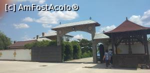 [P36] Mănăstirea Balaciu, Ialomița » foto by Mioritik
 - 
<span class="allrVoted glyphicon glyphicon-heart hidden" id="av1242439"></span>
<a class="m-l-10 hidden" id="sv1242439" onclick="voting_Foto_DelVot(,1242439,26966)" role="button">șterge vot <span class="glyphicon glyphicon-remove"></span></a>
<a id="v91242439" class=" c-red"  onclick="voting_Foto_SetVot(1242439)" role="button"><span class="glyphicon glyphicon-heart-empty"></span> <b>LIKE</b> = Votează poza</a> <img class="hidden"  id="f1242439W9" src="/imagini/loader.gif" border="0" /><span class="AjErrMes hidden" id="e1242439ErM"></span>