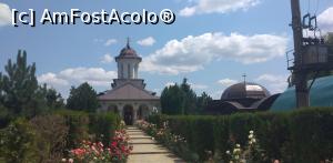 [P43] Mănăstirea Balaciu, Ialomița » foto by Mioritik
 - 
<span class="allrVoted glyphicon glyphicon-heart hidden" id="av1242446"></span>
<a class="m-l-10 hidden" id="sv1242446" onclick="voting_Foto_DelVot(,1242446,26966)" role="button">șterge vot <span class="glyphicon glyphicon-remove"></span></a>
<a id="v91242446" class=" c-red"  onclick="voting_Foto_SetVot(1242446)" role="button"><span class="glyphicon glyphicon-heart-empty"></span> <b>LIKE</b> = Votează poza</a> <img class="hidden"  id="f1242446W9" src="/imagini/loader.gif" border="0" /><span class="AjErrMes hidden" id="e1242446ErM"></span>