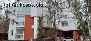 [P01] Bacău, Pensiunea Studio, Pensiunea văzută din Parcare » foto by mprofeanu
 - 
<span class="allrVoted glyphicon glyphicon-heart hidden" id="av1505255"></span>
<a class="m-l-10 hidden" id="sv1505255" onclick="voting_Foto_DelVot(,1505255,27059)" role="button">șterge vot <span class="glyphicon glyphicon-remove"></span></a>
<a id="v91505255" class=" c-red"  onclick="voting_Foto_SetVot(1505255)" role="button"><span class="glyphicon glyphicon-heart-empty"></span> <b>LIKE</b> = Votează poza</a> <img class="hidden"  id="f1505255W9" src="/imagini/loader.gif" border="0" /><span class="AjErrMes hidden" id="e1505255ErM"></span>