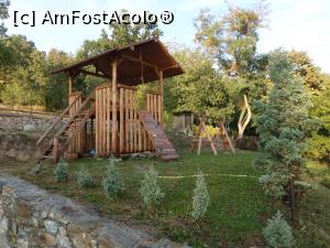[P05] Spațiul de joacă. » foto by Safta Radu
 - 
<span class="allrVoted glyphicon glyphicon-heart hidden" id="av1253309"></span>
<a class="m-l-10 hidden" id="sv1253309" onclick="voting_Foto_DelVot(,1253309,27066)" role="button">șterge vot <span class="glyphicon glyphicon-remove"></span></a>
<a id="v91253309" class=" c-red"  onclick="voting_Foto_SetVot(1253309)" role="button"><span class="glyphicon glyphicon-heart-empty"></span> <b>LIKE</b> = Votează poza</a> <img class="hidden"  id="f1253309W9" src="/imagini/loader.gif" border="0" /><span class="AjErrMes hidden" id="e1253309ErM"></span>