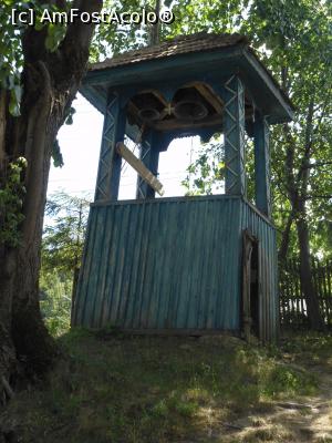 [P03] Ansamblul rupestru Aluniș - Clopotnița. » foto by iulianic
 - 
<span class="allrVoted glyphicon glyphicon-heart hidden" id="av1315372"></span>
<a class="m-l-10 hidden" id="sv1315372" onclick="voting_Foto_DelVot(,1315372,27078)" role="button">șterge vot <span class="glyphicon glyphicon-remove"></span></a>
<a id="v91315372" class=" c-red"  onclick="voting_Foto_SetVot(1315372)" role="button"><span class="glyphicon glyphicon-heart-empty"></span> <b>LIKE</b> = Votează poza</a> <img class="hidden"  id="f1315372W9" src="/imagini/loader.gif" border="0" /><span class="AjErrMes hidden" id="e1315372ErM"></span>