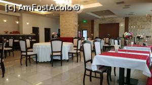 [P12] restaurantul in interior » foto by elenaadina
 - 
<span class="allrVoted glyphicon glyphicon-heart hidden" id="av1263899"></span>
<a class="m-l-10 hidden" id="sv1263899" onclick="voting_Foto_DelVot(,1263899,27168)" role="button">șterge vot <span class="glyphicon glyphicon-remove"></span></a>
<a id="v91263899" class=" c-red"  onclick="voting_Foto_SetVot(1263899)" role="button"><span class="glyphicon glyphicon-heart-empty"></span> <b>LIKE</b> = Votează poza</a> <img class="hidden"  id="f1263899W9" src="/imagini/loader.gif" border="0" /><span class="AjErrMes hidden" id="e1263899ErM"></span>