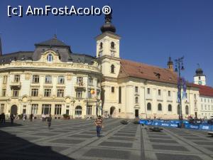 [P56] Sibiu - Piata Mare, privire de ansamblu » foto by mishu
 - 
<span class="allrVoted glyphicon glyphicon-heart hidden" id="av928506"></span>
<a class="m-l-10 hidden" id="sv928506" onclick="voting_Foto_DelVot(,928506,27170)" role="button">șterge vot <span class="glyphicon glyphicon-remove"></span></a>
<a id="v9928506" class=" c-red"  onclick="voting_Foto_SetVot(928506)" role="button"><span class="glyphicon glyphicon-heart-empty"></span> <b>LIKE</b> = Votează poza</a> <img class="hidden"  id="f928506W9" src="/imagini/loader.gif" border="0" /><span class="AjErrMes hidden" id="e928506ErM"></span>