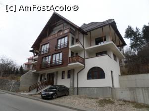 [P01] Vila Nobila din Sinaia. » foto by Safta Radu
 - 
<span class="allrVoted glyphicon glyphicon-heart hidden" id="av1267325"></span>
<a class="m-l-10 hidden" id="sv1267325" onclick="voting_Foto_DelVot(,1267325,27202)" role="button">șterge vot <span class="glyphicon glyphicon-remove"></span></a>
<a id="v91267325" class=" c-red"  onclick="voting_Foto_SetVot(1267325)" role="button"><span class="glyphicon glyphicon-heart-empty"></span> <b>LIKE</b> = Votează poza</a> <img class="hidden"  id="f1267325W9" src="/imagini/loader.gif" border="0" /><span class="AjErrMes hidden" id="e1267325ErM"></span>