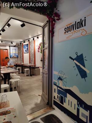 [P31] Souvlaki Story » foto by crismis
 - 
<span class="allrVoted glyphicon glyphicon-heart hidden" id="av1426416"></span>
<a class="m-l-10 hidden" id="sv1426416" onclick="voting_Foto_DelVot(,1426416,27222)" role="button">șterge vot <span class="glyphicon glyphicon-remove"></span></a>
<a id="v91426416" class=" c-red"  onclick="voting_Foto_SetVot(1426416)" role="button"><span class="glyphicon glyphicon-heart-empty"></span> <b>LIKE</b> = Votează poza</a> <img class="hidden"  id="f1426416W9" src="/imagini/loader.gif" border="0" /><span class="AjErrMes hidden" id="e1426416ErM"></span>