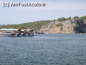 [P72] Plaja Iztuzu şi Delta Dalyan - bărci » foto by nicole33
 - 
<span class="allrVoted glyphicon glyphicon-heart hidden" id="av1271354"></span>
<a class="m-l-10 hidden" id="sv1271354" onclick="voting_Foto_DelVot(,1271354,27236)" role="button">șterge vot <span class="glyphicon glyphicon-remove"></span></a>
<a id="v91271354" class=" c-red"  onclick="voting_Foto_SetVot(1271354)" role="button"><span class="glyphicon glyphicon-heart-empty"></span> <b>LIKE</b> = Votează poza</a> <img class="hidden"  id="f1271354W9" src="/imagini/loader.gif" border="0" /><span class="AjErrMes hidden" id="e1271354ErM"></span>