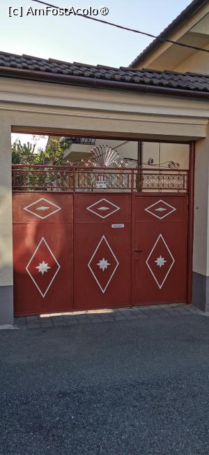 [P01] Poarta pe unde se făcea intrarea. » foto by ⭐ValentinB_88⭐
 - 
<span class="allrVoted glyphicon glyphicon-heart hidden" id="av1427129"></span>
<a class="m-l-10 hidden" id="sv1427129" onclick="voting_Foto_DelVot(,1427129,27243)" role="button">șterge vot <span class="glyphicon glyphicon-remove"></span></a>
<a id="v91427129" class=" c-red"  onclick="voting_Foto_SetVot(1427129)" role="button"><span class="glyphicon glyphicon-heart-empty"></span> <b>LIKE</b> = Votează poza</a> <img class="hidden"  id="f1427129W9" src="/imagini/loader.gif" border="0" /><span class="AjErrMes hidden" id="e1427129ErM"></span>