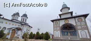 [P02] Biserica și altarul de vară. » foto by tata123 🔱
 - 
<span class="allrVoted glyphicon glyphicon-heart hidden" id="av1511890"></span>
<a class="m-l-10 hidden" id="sv1511890" onclick="voting_Foto_DelVot(,1511890,27275)" role="button">șterge vot <span class="glyphicon glyphicon-remove"></span></a>
<a id="v91511890" class=" c-red"  onclick="voting_Foto_SetVot(1511890)" role="button"><span class="glyphicon glyphicon-heart-empty"></span> <b>LIKE</b> = Votează poza</a> <img class="hidden"  id="f1511890W9" src="/imagini/loader.gif" border="0" /><span class="AjErrMes hidden" id="e1511890ErM"></span>