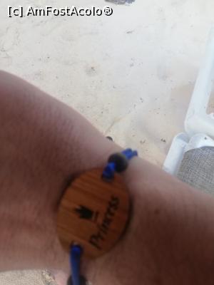 [P15] cardul de acces in camera » foto by denisucu
 - 
<span class="allrVoted glyphicon glyphicon-heart hidden" id="av1285792"></span>
<a class="m-l-10 hidden" id="sv1285792" onclick="voting_Foto_DelVot(,1285792,27387)" role="button">șterge vot <span class="glyphicon glyphicon-remove"></span></a>
<a id="v91285792" class=" c-red"  onclick="voting_Foto_SetVot(1285792)" role="button"><span class="glyphicon glyphicon-heart-empty"></span> <b>LIKE</b> = Votează poza</a> <img class="hidden"  id="f1285792W9" src="/imagini/loader.gif" border="0" /><span class="AjErrMes hidden" id="e1285792ErM"></span>