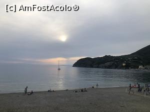 [P20] Levanto - la malul marii » foto by mishu
 - 
<span class="allrVoted glyphicon glyphicon-heart hidden" id="av1289097"></span>
<a class="m-l-10 hidden" id="sv1289097" onclick="voting_Foto_DelVot(,1289097,27408)" role="button">șterge vot <span class="glyphicon glyphicon-remove"></span></a>
<a id="v91289097" class=" c-red"  onclick="voting_Foto_SetVot(1289097)" role="button"><span class="glyphicon glyphicon-heart-empty"></span> <b>LIKE</b> = Votează poza</a> <img class="hidden"  id="f1289097W9" src="/imagini/loader.gif" border="0" /><span class="AjErrMes hidden" id="e1289097ErM"></span>