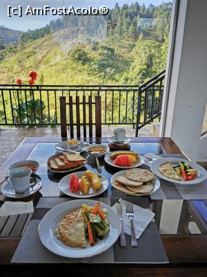 [P28] Mic dejun cu vedere » foto by cata2106
 - 
<span class="allrVoted glyphicon glyphicon-heart hidden" id="av1289630"></span>
<a class="m-l-10 hidden" id="sv1289630" onclick="voting_Foto_DelVot(,1289630,27411)" role="button">șterge vot <span class="glyphicon glyphicon-remove"></span></a>
<a id="v91289630" class=" c-red"  onclick="voting_Foto_SetVot(1289630)" role="button"><span class="glyphicon glyphicon-heart-empty"></span> <b>LIKE</b> = Votează poza</a> <img class="hidden"  id="f1289630W9" src="/imagini/loader.gif" border="0" /><span class="AjErrMes hidden" id="e1289630ErM"></span>