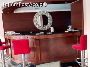 [P11] bar in salon restaurant » foto by ile57b
 - 
<span class="allrVoted glyphicon glyphicon-heart hidden" id="av1291747"></span>
<a class="m-l-10 hidden" id="sv1291747" onclick="voting_Foto_DelVot(,1291747,27421)" role="button">șterge vot <span class="glyphicon glyphicon-remove"></span></a>
<a id="v91291747" class=" c-red"  onclick="voting_Foto_SetVot(1291747)" role="button"><span class="glyphicon glyphicon-heart-empty"></span> <b>LIKE</b> = Votează poza</a> <img class="hidden"  id="f1291747W9" src="/imagini/loader.gif" border="0" /><span class="AjErrMes hidden" id="e1291747ErM"></span>