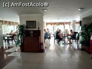 [P18] perspectiva salon restaurant » foto by ile57b
 - 
<span class="allrVoted glyphicon glyphicon-heart hidden" id="av1291754"></span>
<a class="m-l-10 hidden" id="sv1291754" onclick="voting_Foto_DelVot(,1291754,27421)" role="button">șterge vot <span class="glyphicon glyphicon-remove"></span></a>
<a id="v91291754" class=" c-red"  onclick="voting_Foto_SetVot(1291754)" role="button"><span class="glyphicon glyphicon-heart-empty"></span> <b>LIKE</b> = Votează poza</a> <img class="hidden"  id="f1291754W9" src="/imagini/loader.gif" border="0" /><span class="AjErrMes hidden" id="e1291754ErM"></span>