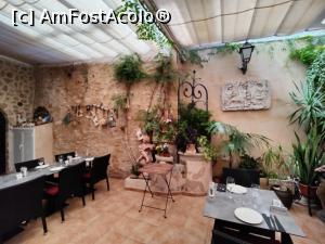 [P14] Restaurant Celler Ca'n Costa; interior » foto by crismis
 - 
<span class="allrVoted glyphicon glyphicon-heart hidden" id="av1382767"></span>
<a class="m-l-10 hidden" id="sv1382767" onclick="voting_Foto_DelVot(,1382767,27457)" role="button">șterge vot <span class="glyphicon glyphicon-remove"></span></a>
<a id="v91382767" class=" c-red"  onclick="voting_Foto_SetVot(1382767)" role="button"><span class="glyphicon glyphicon-heart-empty"></span> <b>LIKE</b> = Votează poza</a> <img class="hidden"  id="f1382767W9" src="/imagini/loader.gif" border="0" /><span class="AjErrMes hidden" id="e1382767ErM"></span>