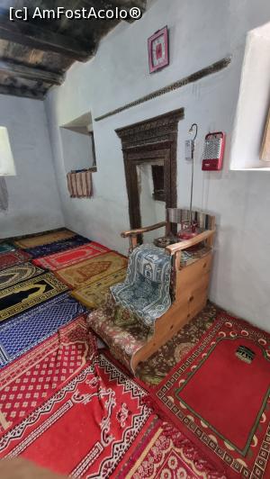 [P43] Amburiq mosque » foto by robert
 - 
<span class="allrVoted glyphicon glyphicon-heart hidden" id="av1325873"></span>
<a class="m-l-10 hidden" id="sv1325873" onclick="voting_Foto_DelVot(,1325873,27498)" role="button">șterge vot <span class="glyphicon glyphicon-remove"></span></a>
<a id="v91325873" class=" c-red"  onclick="voting_Foto_SetVot(1325873)" role="button"><span class="glyphicon glyphicon-heart-empty"></span> <b>LIKE</b> = Votează poza</a> <img class="hidden"  id="f1325873W9" src="/imagini/loader.gif" border="0" /><span class="AjErrMes hidden" id="e1325873ErM"></span>