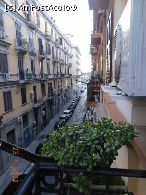 [P31] Vedere de pe balconul ‘O Sarracino B&B » foto by irinad
 - 
<span class="allrVoted glyphicon glyphicon-heart hidden" id="av1305298"></span>
<a class="m-l-10 hidden" id="sv1305298" onclick="voting_Foto_DelVot(,1305298,27529)" role="button">șterge vot <span class="glyphicon glyphicon-remove"></span></a>
<a id="v91305298" class=" c-red"  onclick="voting_Foto_SetVot(1305298)" role="button"><span class="glyphicon glyphicon-heart-empty"></span> <b>LIKE</b> = Votează poza</a> <img class="hidden"  id="f1305298W9" src="/imagini/loader.gif" border="0" /><span class="AjErrMes hidden" id="e1305298ErM"></span>