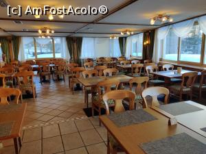 [P10] Restaurant Hotel Intermonti 4*, din Livigno » foto by Dana2008
 - 
<span class="allrVoted glyphicon glyphicon-heart hidden" id="av1307339"></span>
<a class="m-l-10 hidden" id="sv1307339" onclick="voting_Foto_DelVot(,1307339,27542)" role="button">șterge vot <span class="glyphicon glyphicon-remove"></span></a>
<a id="v91307339" class=" c-red"  onclick="voting_Foto_SetVot(1307339)" role="button"><span class="glyphicon glyphicon-heart-empty"></span> <b>LIKE</b> = Votează poza</a> <img class="hidden"  id="f1307339W9" src="/imagini/loader.gif" border="0" /><span class="AjErrMes hidden" id="e1307339ErM"></span>