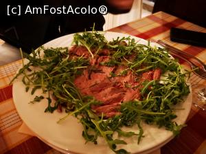 [P11] Ristorante Il Crottone; friptură de vițel foarte bună » foto by crismis
 - 
<span class="allrVoted glyphicon glyphicon-heart hidden" id="av1309321"></span>
<a class="m-l-10 hidden" id="sv1309321" onclick="voting_Foto_DelVot(,1309321,27565)" role="button">șterge vot <span class="glyphicon glyphicon-remove"></span></a>
<a id="v91309321" class=" c-red"  onclick="voting_Foto_SetVot(1309321)" role="button"><span class="glyphicon glyphicon-heart-empty"></span> <b>LIKE</b> = Votează poza</a> <img class="hidden"  id="f1309321W9" src="/imagini/loader.gif" border="0" /><span class="AjErrMes hidden" id="e1309321ErM"></span>