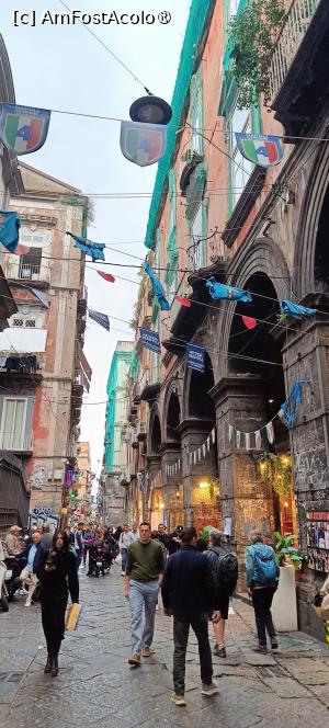 [P21] Napoli în aprilie. » foto by tata123 🔱
 - 
<span class="allrVoted glyphicon glyphicon-heart hidden" id="av1529544"></span>
<a class="m-l-10 hidden" id="sv1529544" onclick="voting_Foto_DelVot(,1529544,27607)" role="button">șterge vot <span class="glyphicon glyphicon-remove"></span></a>
<a id="v91529544" class=" c-red"  onclick="voting_Foto_SetVot(1529544)" role="button"><span class="glyphicon glyphicon-heart-empty"></span> <b>LIKE</b> = Votează poza</a> <img class="hidden"  id="f1529544W9" src="/imagini/loader.gif" border="0" /><span class="AjErrMes hidden" id="e1529544ErM"></span>