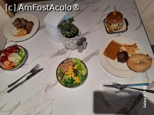 [P61] Voya Beach Resort - la masă » foto by nicole33
 - 
<span class="allrVoted glyphicon glyphicon-heart hidden" id="av1520489"></span>
<a class="m-l-10 hidden" id="sv1520489" onclick="voting_Foto_DelVot(,1520489,27649)" role="button">șterge vot <span class="glyphicon glyphicon-remove"></span></a>
<a id="v91520489" class=" c-red"  onclick="voting_Foto_SetVot(1520489)" role="button"><span class="glyphicon glyphicon-heart-empty"></span> <b>LIKE</b> = Votează poza</a> <img class="hidden"  id="f1520489W9" src="/imagini/loader.gif" border="0" /><span class="AjErrMes hidden" id="e1520489ErM"></span>