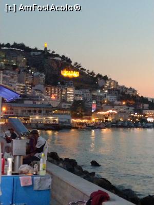 [P18] Faleza Kusadasi » foto by michaela_1961
 - 
<span class="allrVoted glyphicon glyphicon-heart hidden" id="av1318709"></span>
<a class="m-l-10 hidden" id="sv1318709" onclick="voting_Foto_DelVot(,1318709,27652)" role="button">șterge vot <span class="glyphicon glyphicon-remove"></span></a>
<a id="v91318709" class=" c-red"  onclick="voting_Foto_SetVot(1318709)" role="button"><span class="glyphicon glyphicon-heart-empty"></span> <b>LIKE</b> = Votează poza</a> <img class="hidden"  id="f1318709W9" src="/imagini/loader.gif" border="0" /><span class="AjErrMes hidden" id="e1318709ErM"></span>