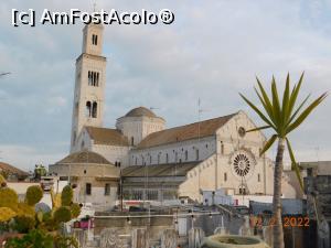 P37 [FEB-2022] De pe terasa B&B La Maison del Borgo Antico, Bazilica San Nicola