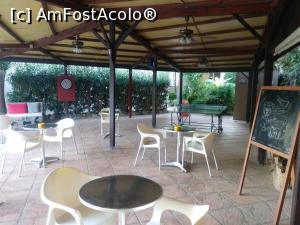 [P25] Hotel Pantheon - barul de la piscina » foto by calator2000
 - 
<span class="allrVoted glyphicon glyphicon-heart hidden" id="av1327803"></span>
<a class="m-l-10 hidden" id="sv1327803" onclick="voting_Foto_DelVot(,1327803,27727)" role="button">șterge vot <span class="glyphicon glyphicon-remove"></span></a>
<a id="v91327803" class=" c-red"  onclick="voting_Foto_SetVot(1327803)" role="button"><span class="glyphicon glyphicon-heart-empty"></span> <b>LIKE</b> = Votează poza</a> <img class="hidden"  id="f1327803W9" src="/imagini/loader.gif" border="0" /><span class="AjErrMes hidden" id="e1327803ErM"></span>