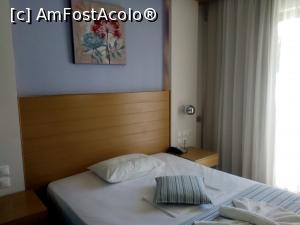 [P05] Hotel Pantheon - camera » foto by calator2000
 - 
<span class="allrVoted glyphicon glyphicon-heart hidden" id="av1327783"></span>
<a class="m-l-10 hidden" id="sv1327783" onclick="voting_Foto_DelVot(,1327783,27727)" role="button">șterge vot <span class="glyphicon glyphicon-remove"></span></a>
<a id="v91327783" class=" c-red"  onclick="voting_Foto_SetVot(1327783)" role="button"><span class="glyphicon glyphicon-heart-empty"></span> <b>LIKE</b> = Votează poza</a> <img class="hidden"  id="f1327783W9" src="/imagini/loader.gif" border="0" /><span class="AjErrMes hidden" id="e1327783ErM"></span>