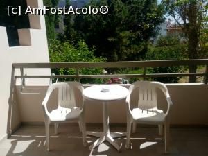 [P09] Hotel Pantheon - balcon » foto by calator2000
 - 
<span class="allrVoted glyphicon glyphicon-heart hidden" id="av1327787"></span>
<a class="m-l-10 hidden" id="sv1327787" onclick="voting_Foto_DelVot(,1327787,27727)" role="button">șterge vot <span class="glyphicon glyphicon-remove"></span></a>
<a id="v91327787" class=" c-red"  onclick="voting_Foto_SetVot(1327787)" role="button"><span class="glyphicon glyphicon-heart-empty"></span> <b>LIKE</b> = Votează poza</a> <img class="hidden"  id="f1327787W9" src="/imagini/loader.gif" border="0" /><span class="AjErrMes hidden" id="e1327787ErM"></span>