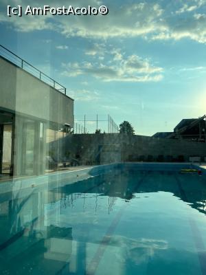 [P04] Piscina exterioara » foto by Trank
 - 
<span class="allrVoted glyphicon glyphicon-heart hidden" id="av1331908"></span>
<a class="m-l-10 hidden" id="sv1331908" onclick="voting_Foto_DelVot(,1331908,27753)" role="button">șterge vot <span class="glyphicon glyphicon-remove"></span></a>
<a id="v91331908" class=" c-red"  onclick="voting_Foto_SetVot(1331908)" role="button"><span class="glyphicon glyphicon-heart-empty"></span> <b>LIKE</b> = Votează poza</a> <img class="hidden"  id="f1331908W9" src="/imagini/loader.gif" border="0" /><span class="AjErrMes hidden" id="e1331908ErM"></span>