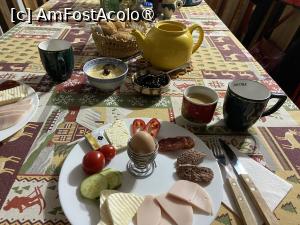 [P70] Pensiunea Melania Chiojdu - micul dejun » foto by nicole33
 - 
<span class="allrVoted glyphicon glyphicon-heart hidden" id="av1511535"></span>
<a class="m-l-10 hidden" id="sv1511535" onclick="voting_Foto_DelVot(,1511535,27780)" role="button">șterge vot <span class="glyphicon glyphicon-remove"></span></a>
<a id="v91511535" class=" c-red"  onclick="voting_Foto_SetVot(1511535)" role="button"><span class="glyphicon glyphicon-heart-empty"></span> <b>LIKE</b> = Votează poza</a> <img class="hidden"  id="f1511535W9" src="/imagini/loader.gif" border="0" /><span class="AjErrMes hidden" id="e1511535ErM"></span>