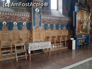 [P19] Interiorul bisericii » foto by adso
 - 
<span class="allrVoted glyphicon glyphicon-heart hidden" id="av1338288"></span>
<a class="m-l-10 hidden" id="sv1338288" onclick="voting_Foto_DelVot(,1338288,27797)" role="button">șterge vot <span class="glyphicon glyphicon-remove"></span></a>
<a id="v91338288" class=" c-red"  onclick="voting_Foto_SetVot(1338288)" role="button"><span class="glyphicon glyphicon-heart-empty"></span> <b>LIKE</b> = Votează poza</a> <img class="hidden"  id="f1338288W9" src="/imagini/loader.gif" border="0" /><span class="AjErrMes hidden" id="e1338288ErM"></span>
