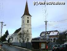 [P01] In dreapta Bisericii, se vede cladirea Muzeului de icoane pe sticla. De patruns inauntru, ne-a fost imposibil... » foto by gamma999
 - 
<span class="allrVoted glyphicon glyphicon-heart hidden" id="av48433"></span>
<a class="m-l-10 hidden" id="sv48433" onclick="voting_Foto_DelVot(,48433,27800)" role="button">șterge vot <span class="glyphicon glyphicon-remove"></span></a>
<a id="v948433" class=" c-red"  onclick="voting_Foto_SetVot(48433)" role="button"><span class="glyphicon glyphicon-heart-empty"></span> <b>LIKE</b> = Votează poza</a> <img class="hidden"  id="f48433W9" src="/imagini/loader.gif" border="0" /><span class="AjErrMes hidden" id="e48433ErM"></span>